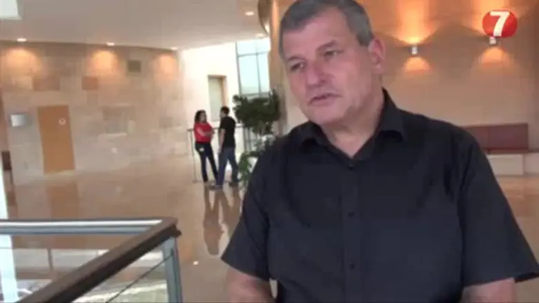 צעד מיותר. רוזנטל