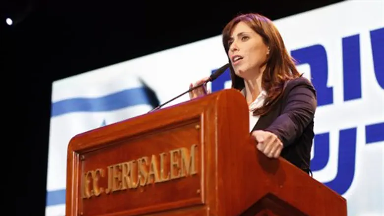 ציפי חוטובלי