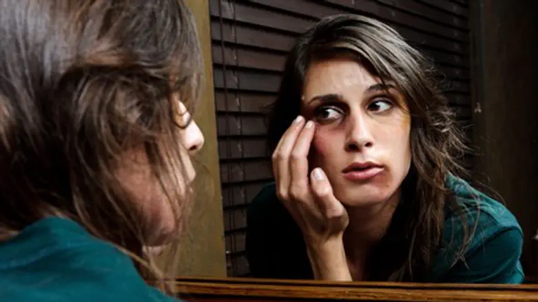 להפסיק לשתוק.