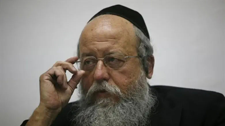 Депутат Кнессета Менахем Элиэзер Мозес