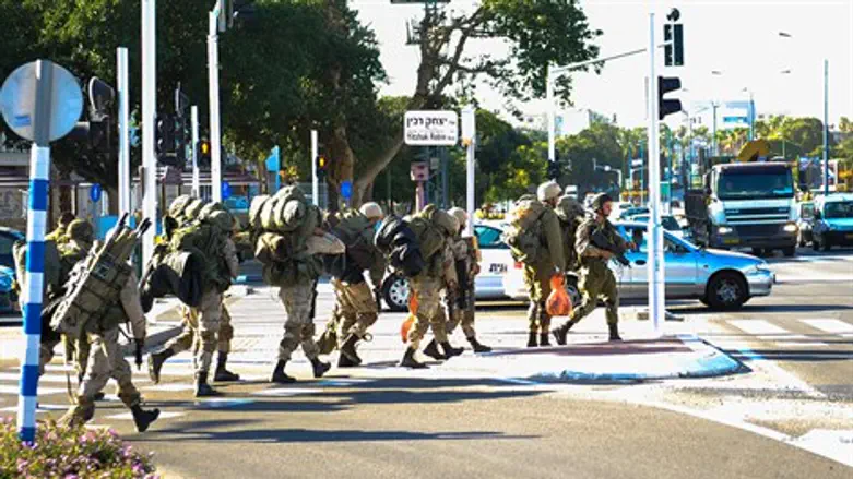 תרגיל צה"ל חיילים אשקלון שיריון שריון