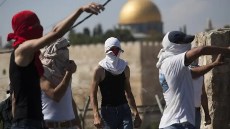 ידויי אבנים