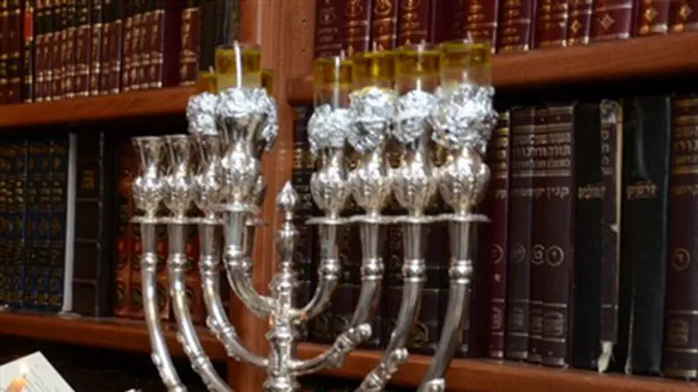 חנוכיה