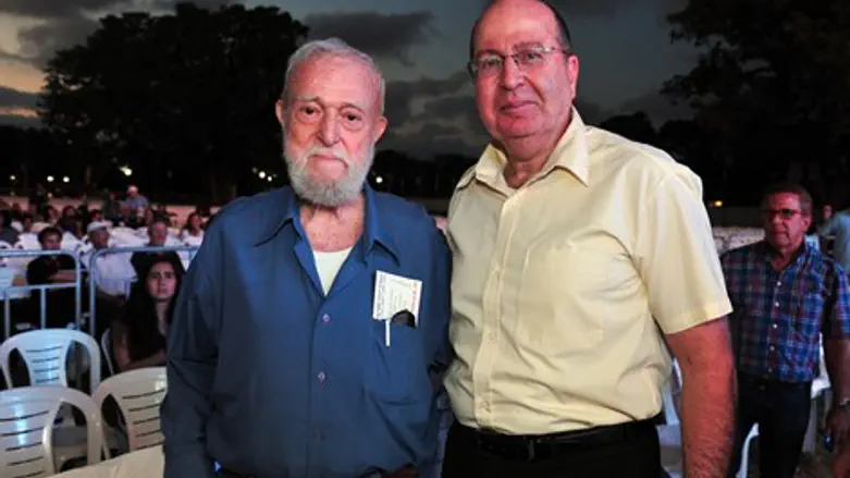 השר יעלון ואלוף במיל' דני מט ז''ל