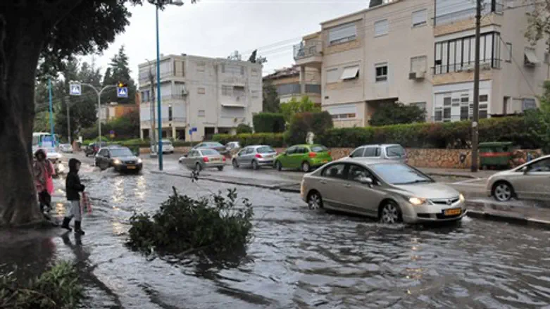 כבישים מוצפים. ארכיון