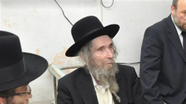תומכיו פרשו. הרב שטיינמן