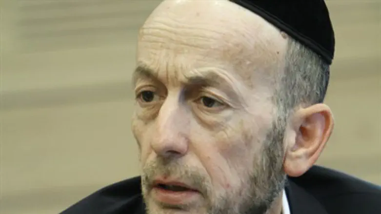 אורי מקלב
