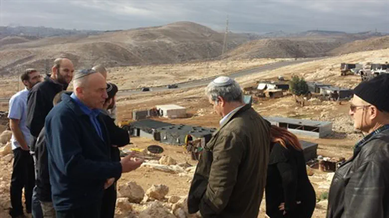 ח"כ יוגב בשטח E1