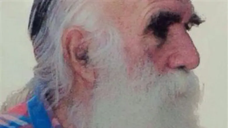 נמצא במצב קשה. פרחיה 