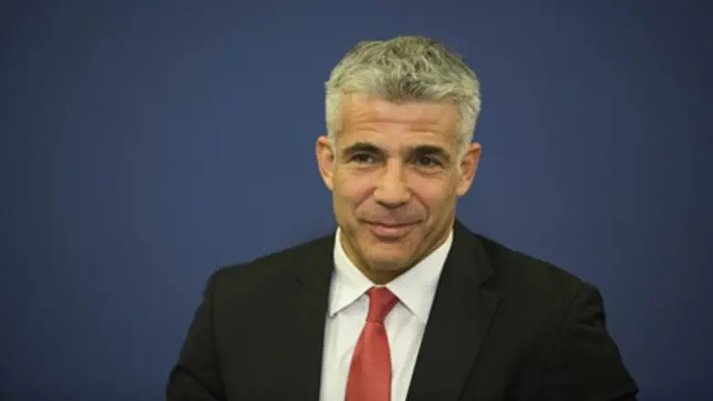 שר האוצר יאיר לפיד