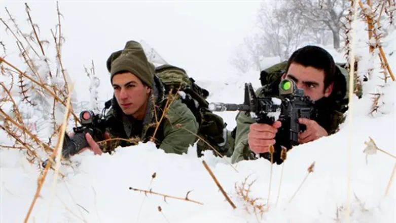 חיילים בשלג