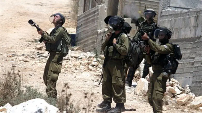 חיילים בפעילות