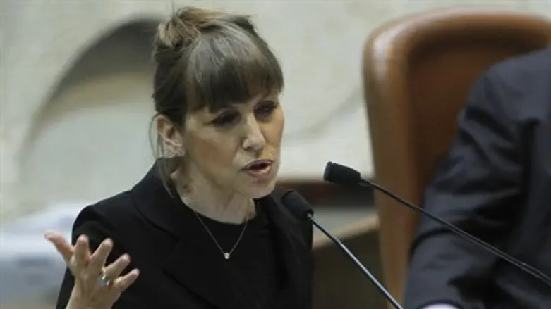 לבנת. תרמה רבות לספורט