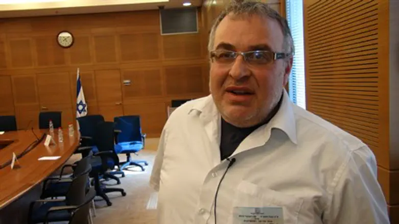 אדריאן אגסי