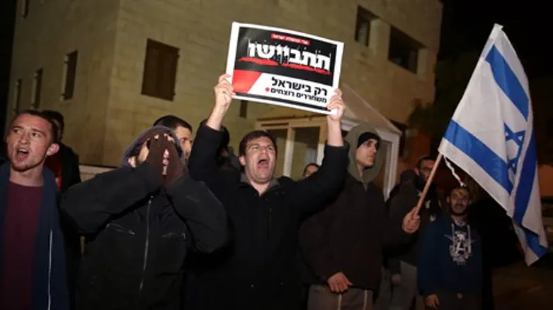 מתעלמים מהמחאה