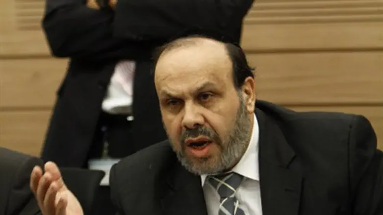 לא השכלנו. אזולאי