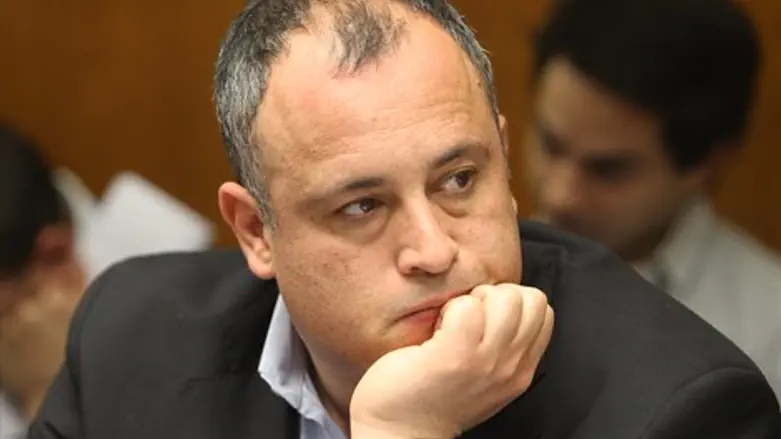 יוצא לסכל את כוונות רגב. חיליק בר