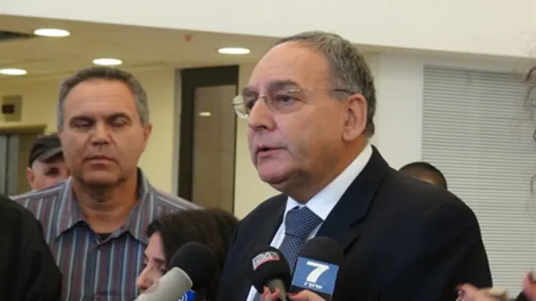 מנהל ביה"ח שיבא, פרופ' רוטשטיין