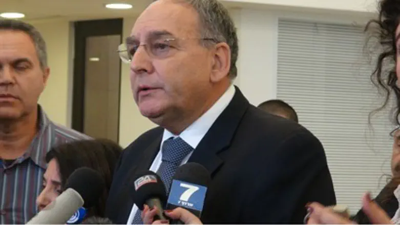 מנהל ביה"ח שיבא, פרופ' רוטשטיין