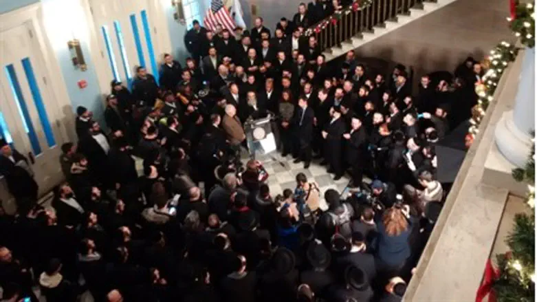 Собрание в бруклинском муниципалитете