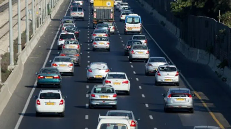 כביש רכב מכונית