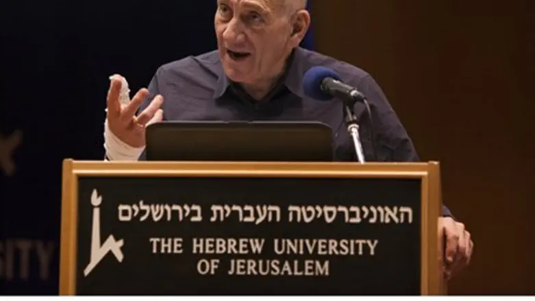 Olmert speaks at Hebrew University, Jan 6 201