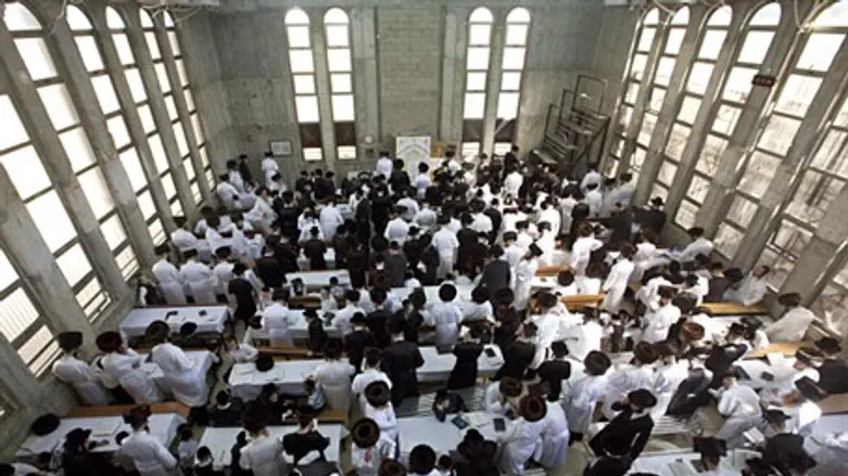 Illustration: Hassidic Jews