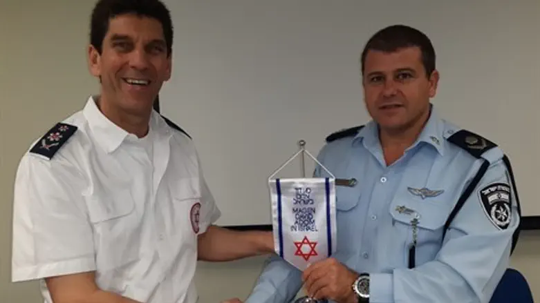 אלי בין וצ'יקו אדרי