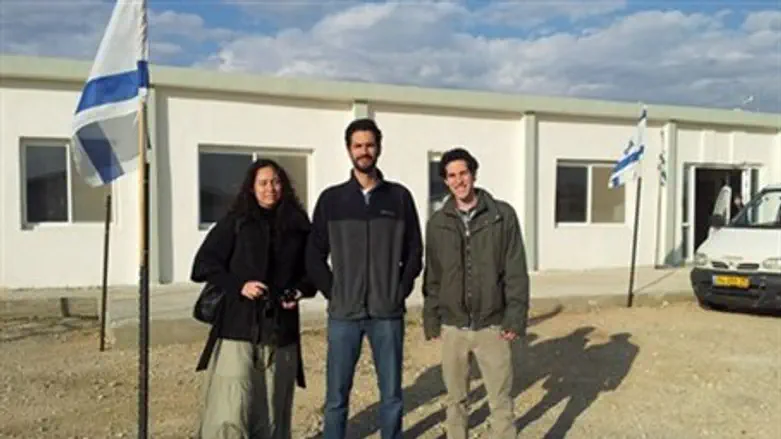 Professor Francisco Gil-White in Shdema with