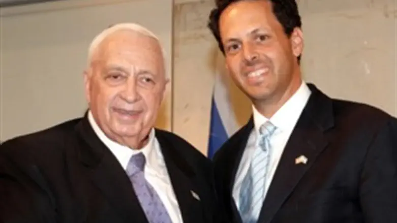 Ariel Sharon with Mark Wilf of Jewish Federat