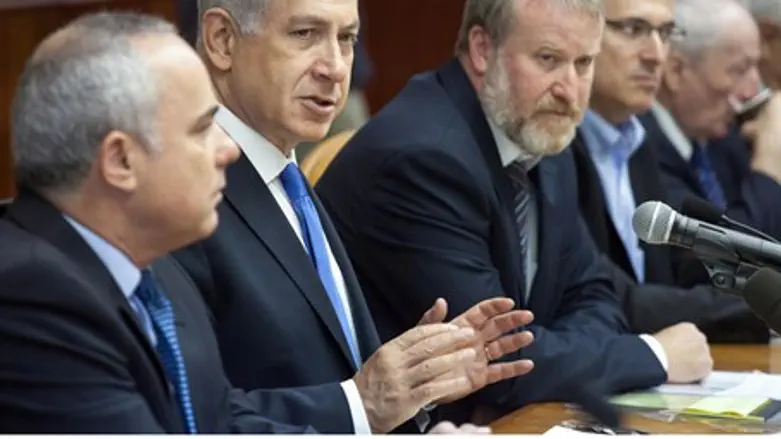 Заседание совета министров. Иллюстрация