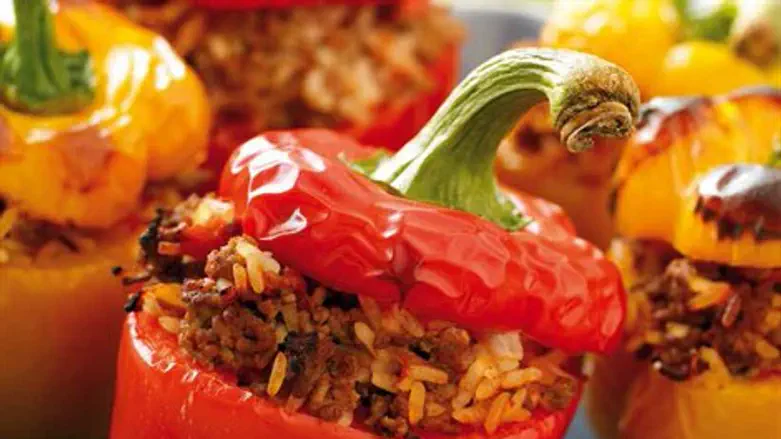 פלפלים ממולאים 