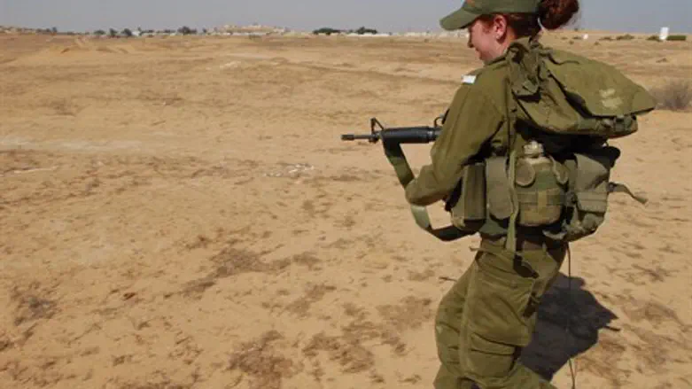 חיילת, חיילות, צה"ל, חיילים
