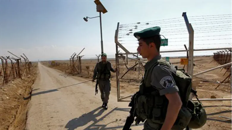 Забор безопасности. Иллюстрация