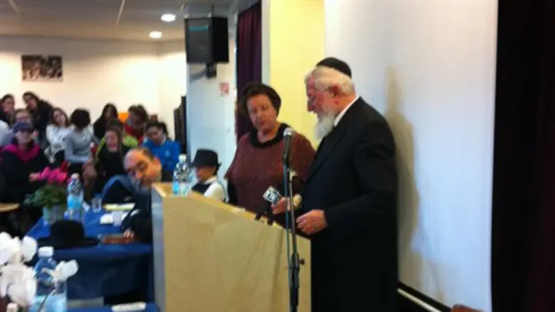 הרב דיכובסקי ביום העיון