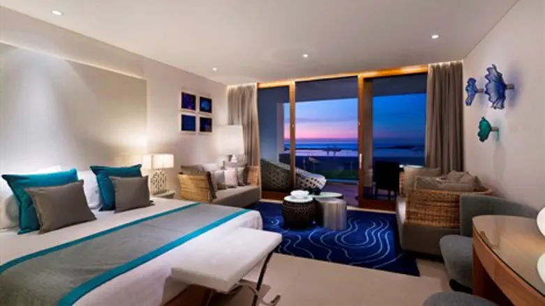 חוף נחשולים