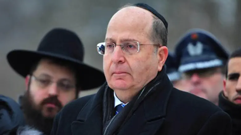 Moshe Ya'alon, in Germany