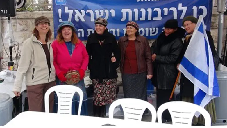 Акция матерей