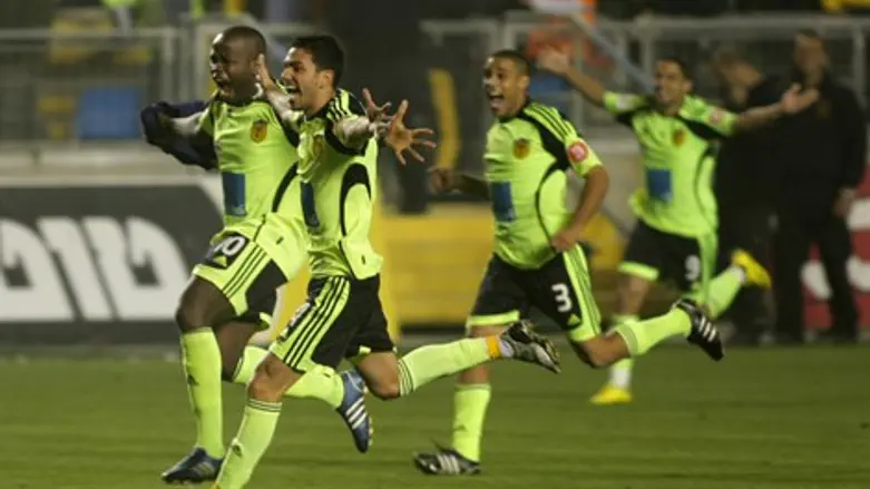 בימים טובים יותר.