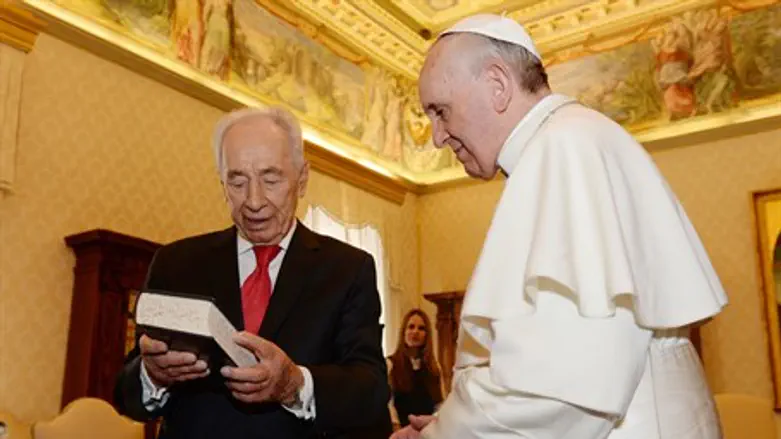 Шимон Перес и Папа Франциск I