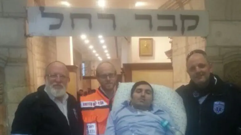 אלון פז בקבר רחל