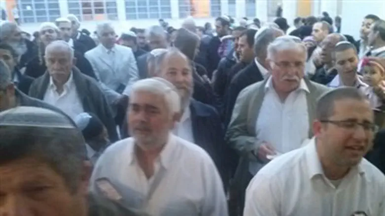 Rebuilt Ganei Tal synagogue