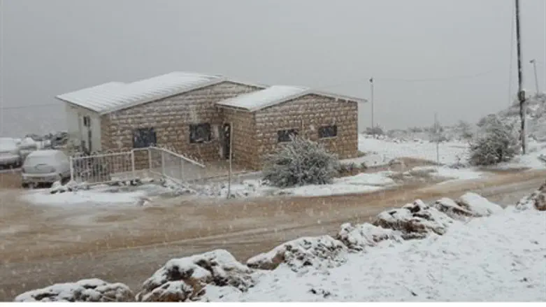 Kaisler home in winter.