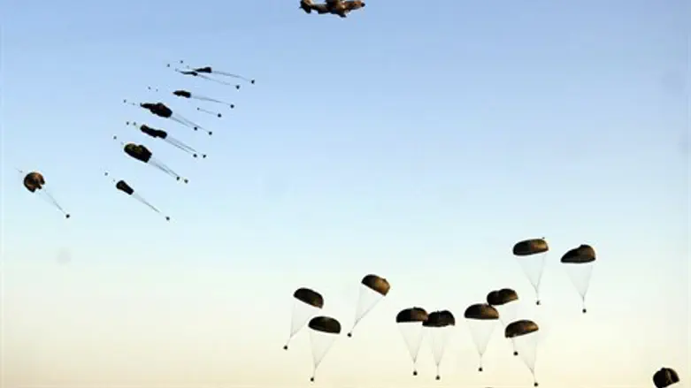 צנחן צנחנים צניחות