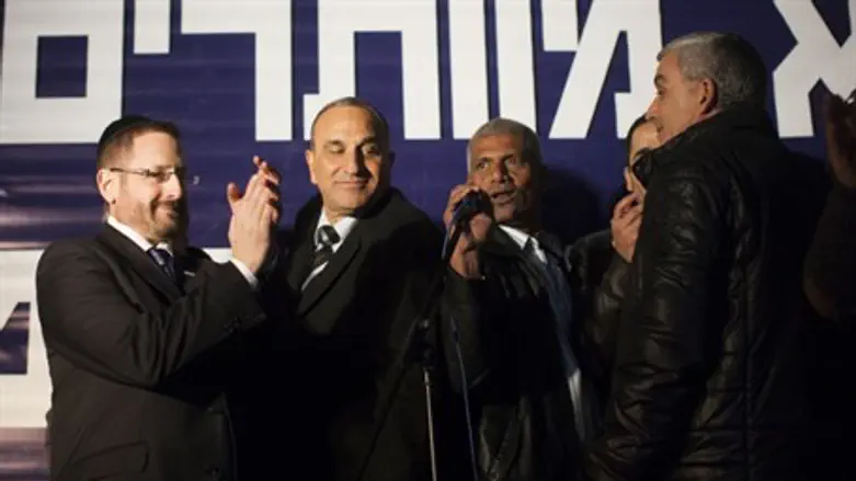 Cohen (center): The truth will out