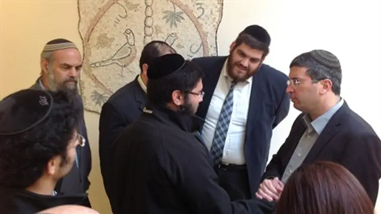 וורצמן ב'אדיר במרום'