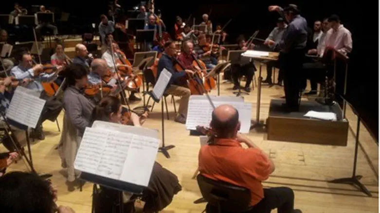 Bach meets Carlebach?