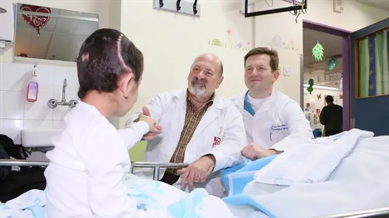 הילד הסורי והרופאים המטפלים