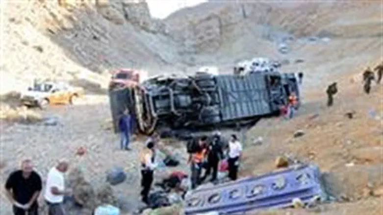 Крушение автобуса  (архив)