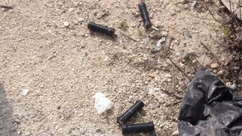 מטעני הצד שנתפסו